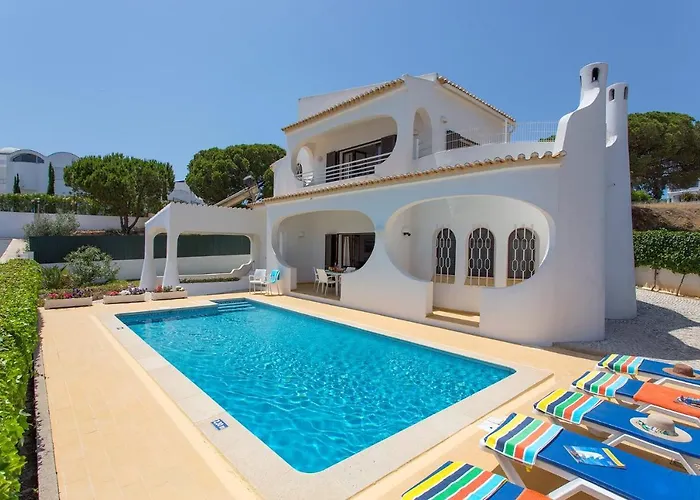 Medeira By * Albufeira