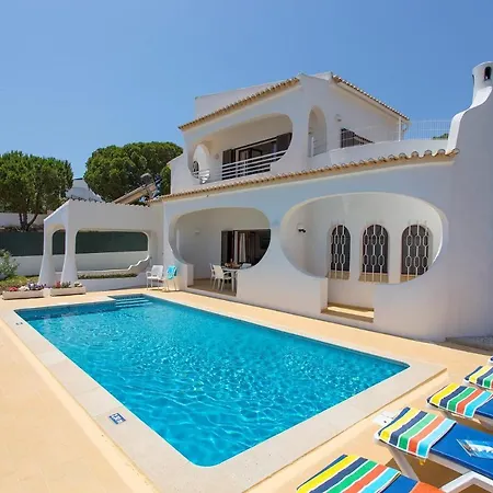 Medeira By * Albufeira